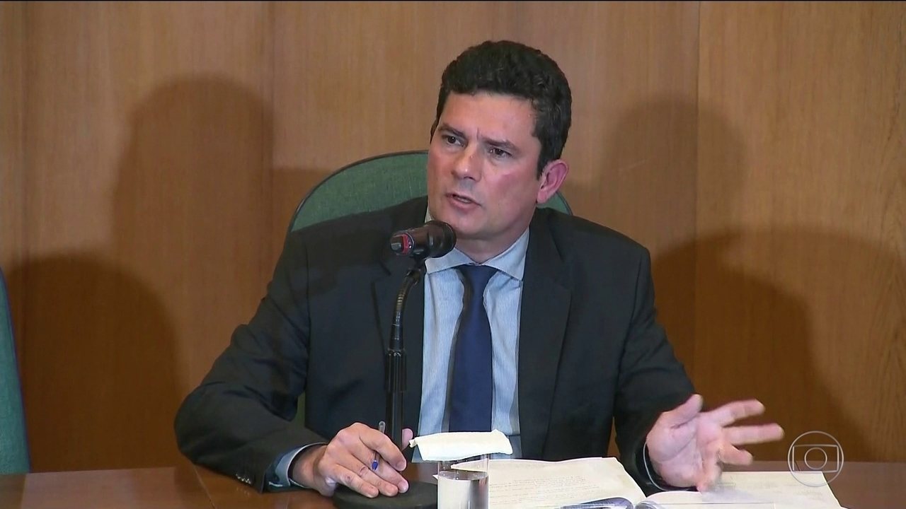 Parlamentares quase se agridem durante audiência com a presença de Moro