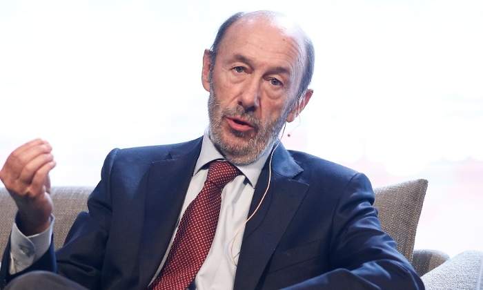 Rubalcaba, el político socialista que fraguó la derrota de ETA, ha fallecido