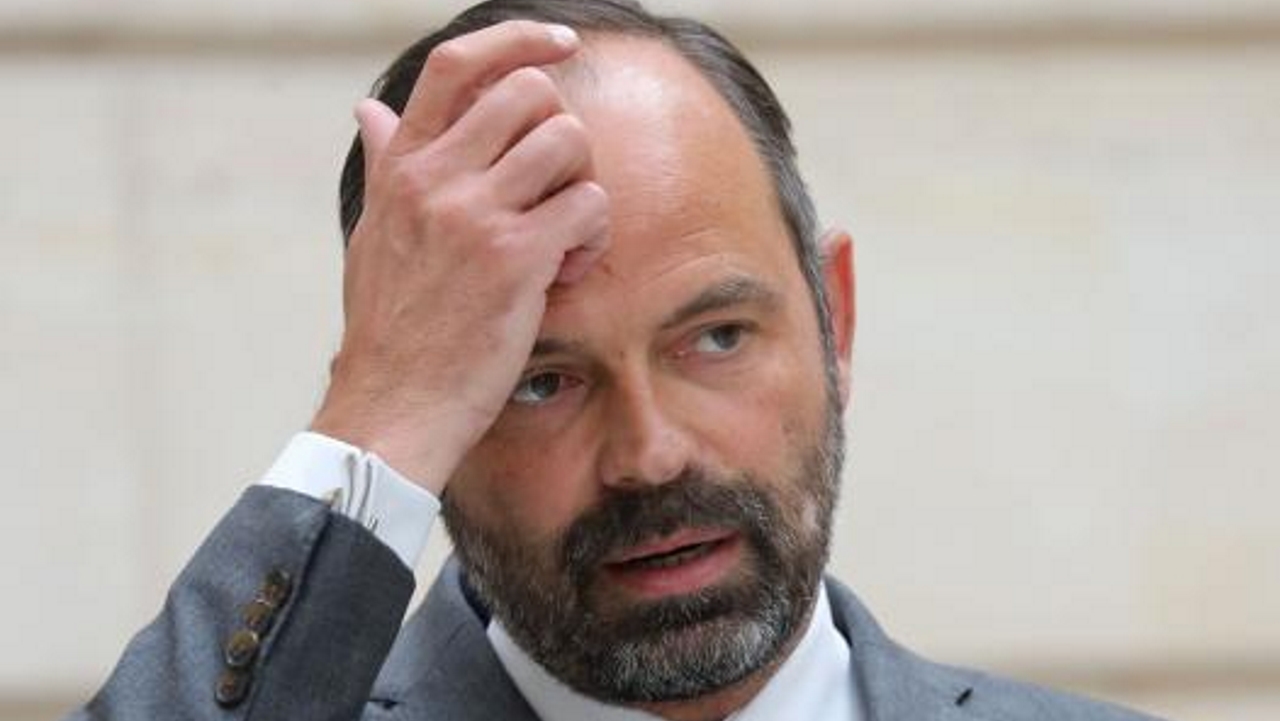 Pouvoir d'achat : Edouard Philippe assume une augmentation moyenne de 850 euros en 2019
