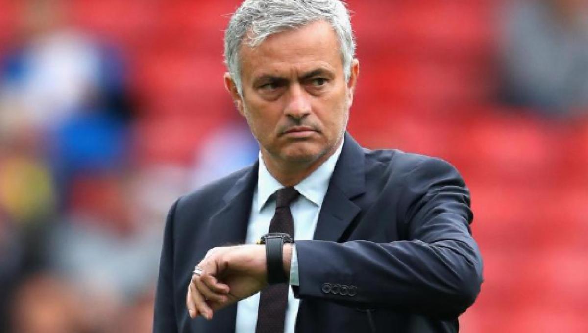 Calciomercato Inter, Mourinho si sarebbe offerto per la panchina: nessuna risposta