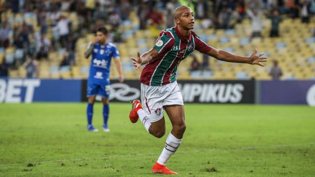 Fluminense derrota Cruzeiro por 4 a 1 em jogo do Campeonato Brasileiro