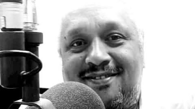 A causa da sua morte de Michel Fine ainda não foi divulgada pela família do radialista