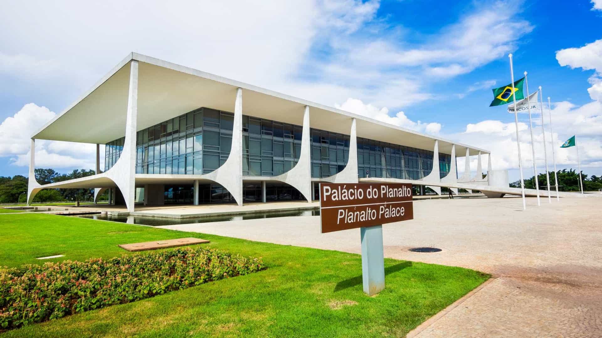 Palácio do Planalto vai gastar R$ 7,1 milhões na compra de automóveis