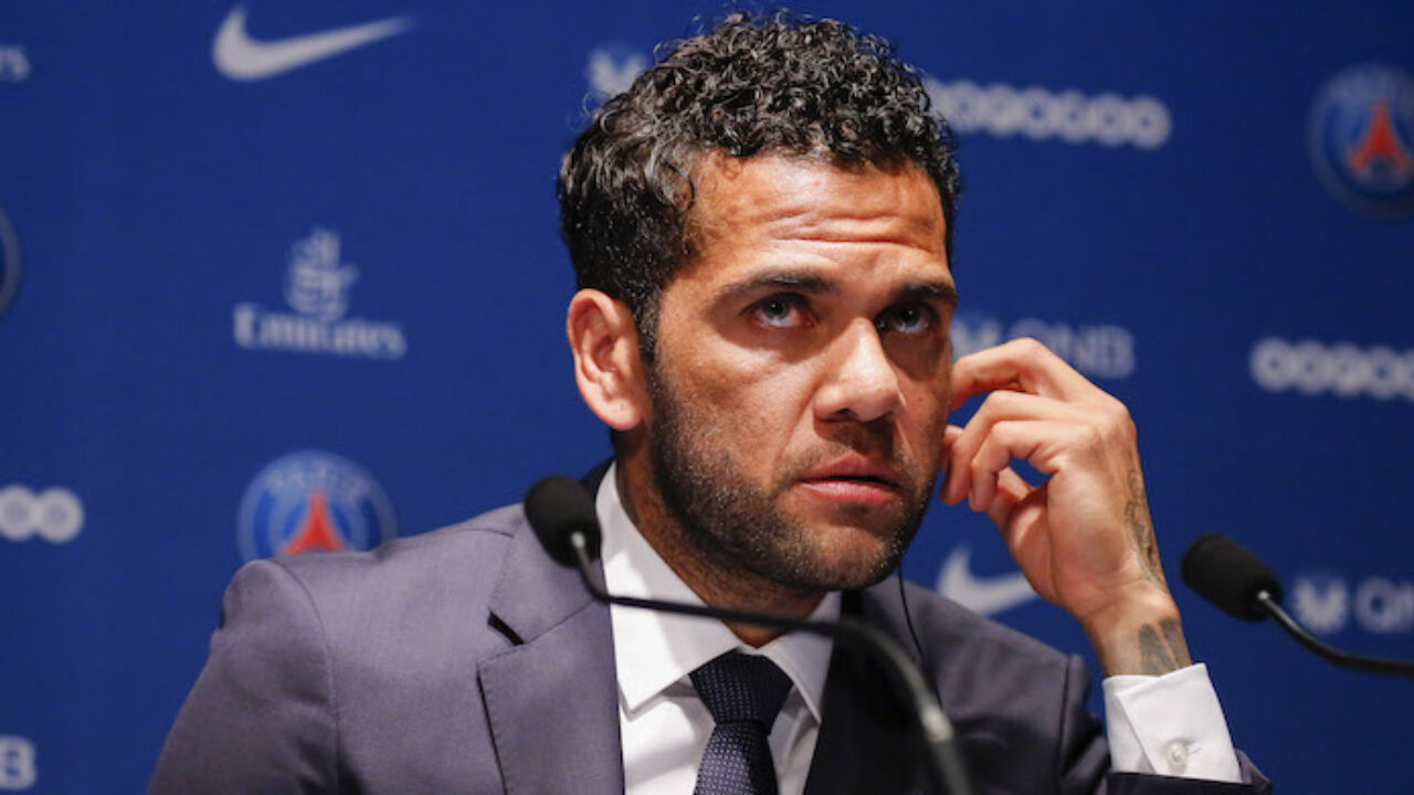Dani Alves parlando della Juve: "Mi ha tradito, ho passato un brutto anno a Torino"