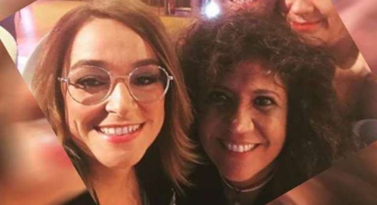 Se ha visto paseando abrazadas y besándose a Toñi Moreno y Rosana por las calles de Madrid