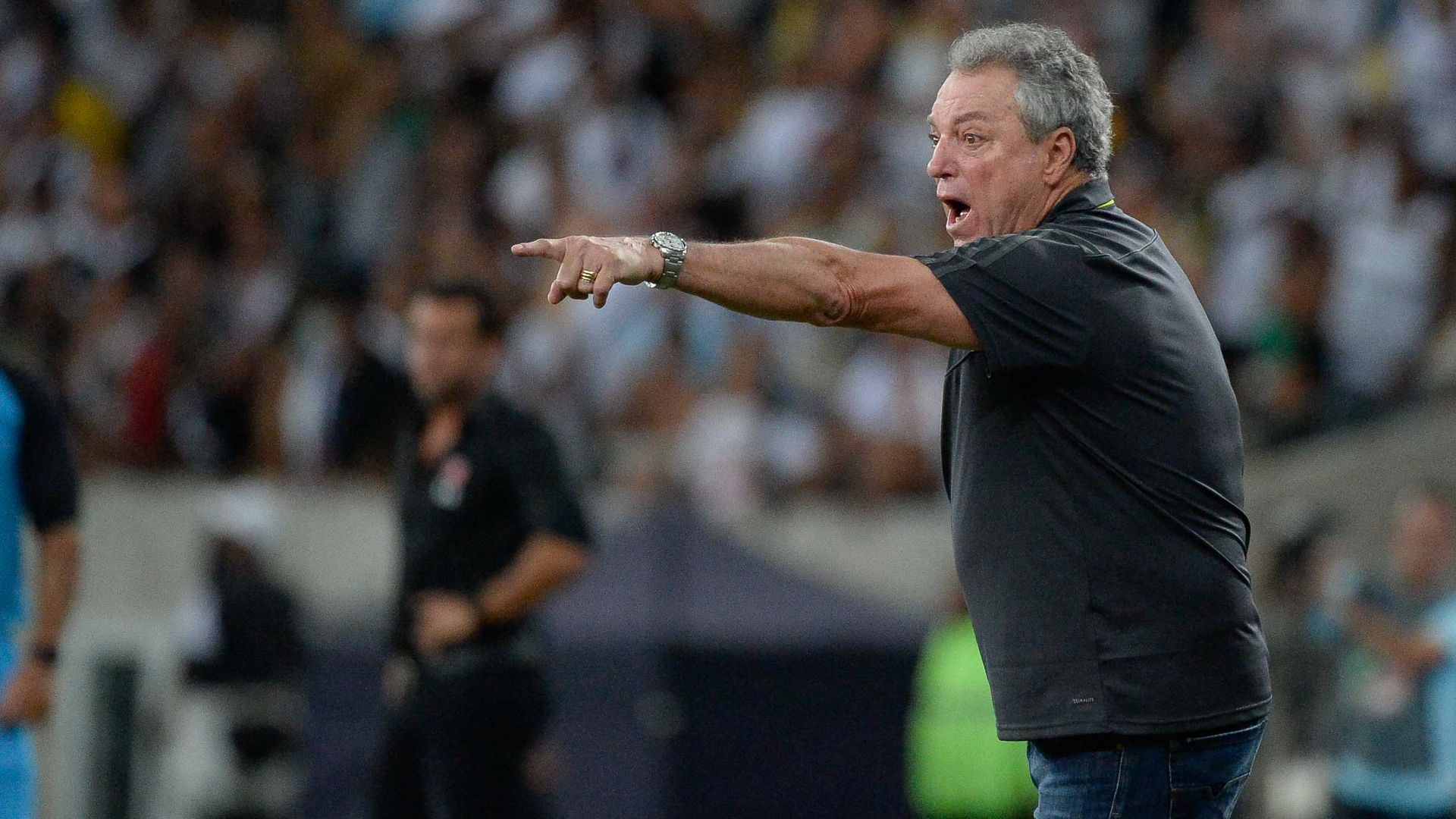 De acordo com Portal, Abel Braga pedirá demissão do Flamengo