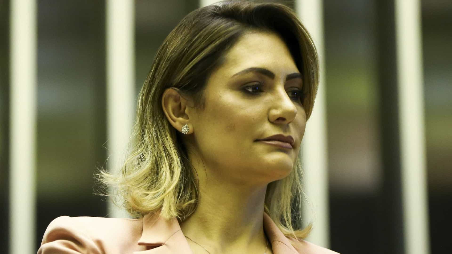 Tio de Michele Bolsonaro é preso suspeito de integrar milícia no Distrito Federal