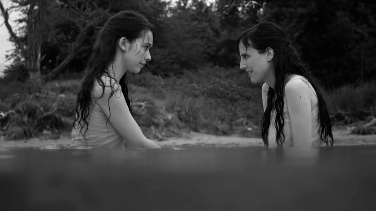 'Elisa y Marcela' mostra o primeiro casamento homossexual da Europa