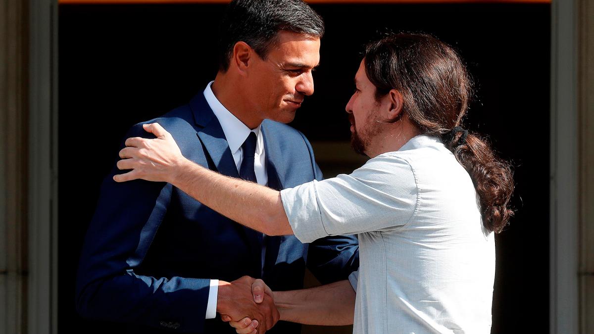 Las promesas sociales de Pedro Sánchez a Pablo Iglesias sin acuerdo no se cumplirán