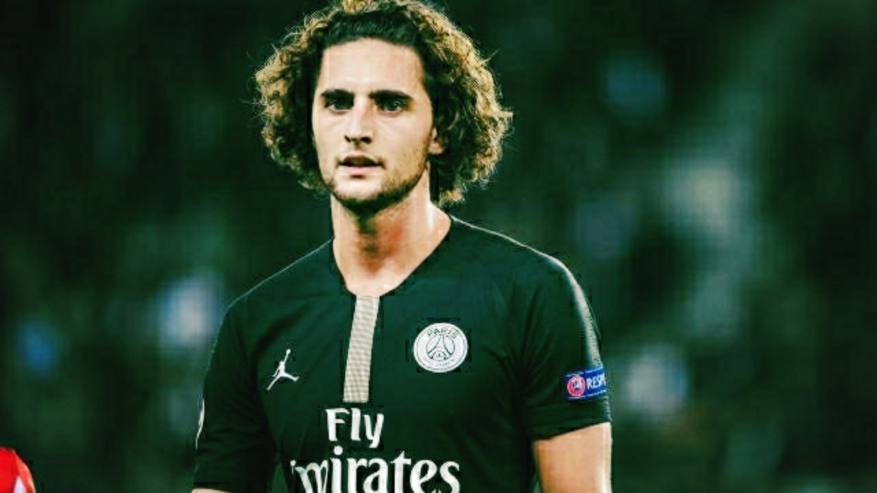 PSG : Le retour de Leonardo ne devrait rien changer à la volonté de départ de Rabiot