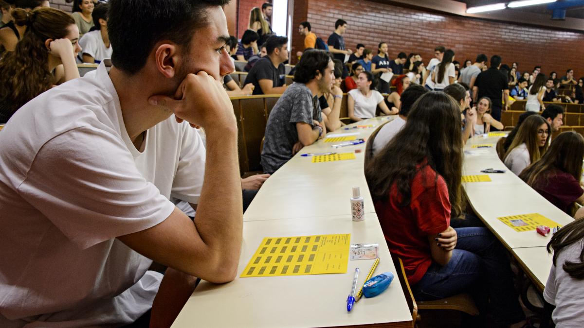 El mejor estudiante de España en Selectividad no ira a la universidad para ser dramaturgo