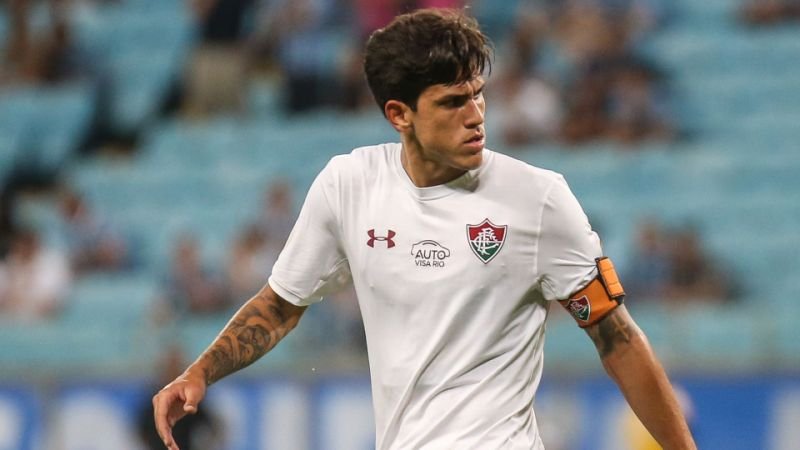 Empresário diz que Pedro não trocará o Lyon pelo Fluminense