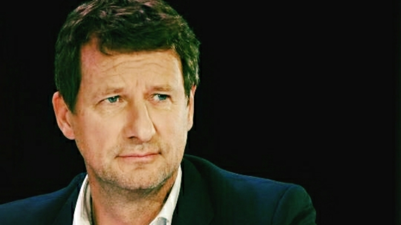 L'assurance galopante de Yannick Jadot irrite de plus en plus à gauche
