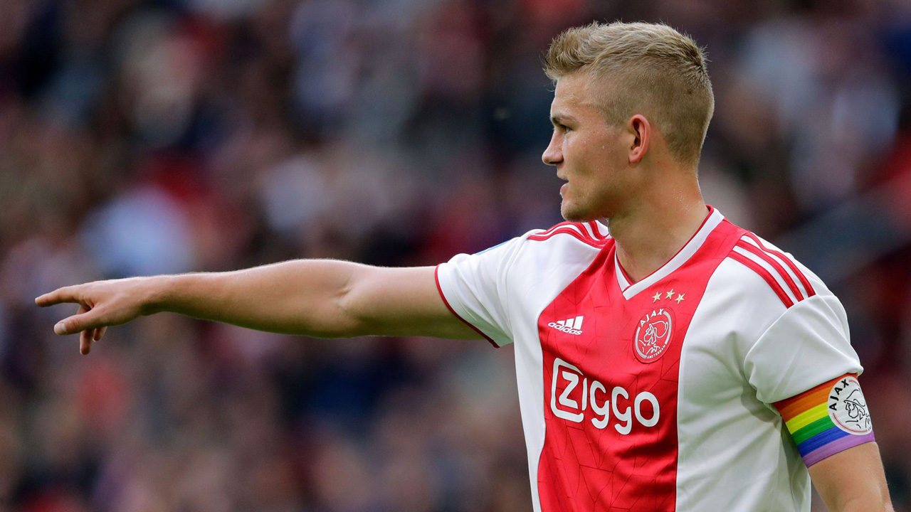 De Ligt, i bookmaker inglesi danno la Juventus in pole position