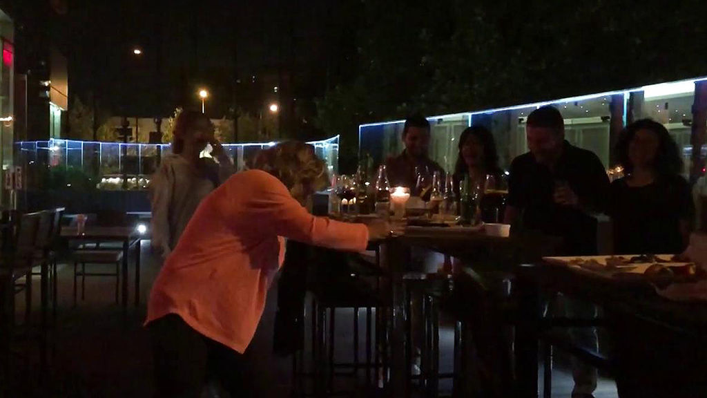 Una vecina graba un vídeo de la fiesta de Terelu la noche de San Juan y 'Sálvame' lo emite