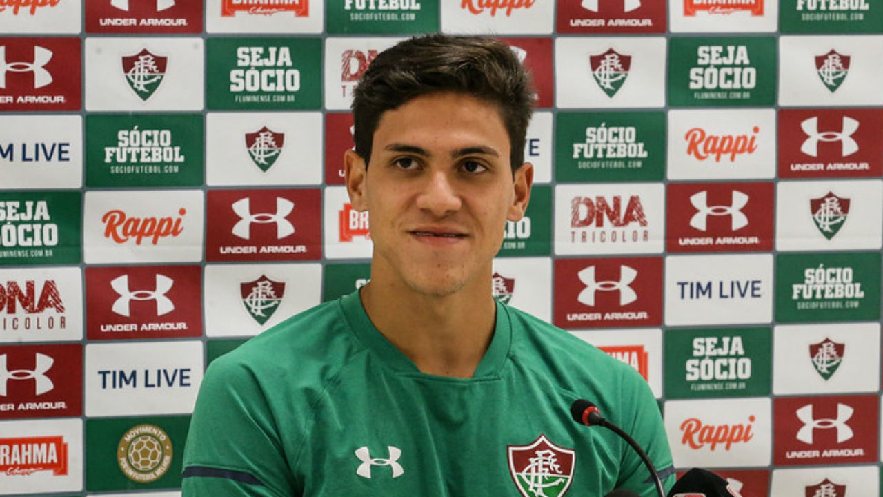 Pedro diz a diretoria do Fluminense que quer jogar no Flamengo
