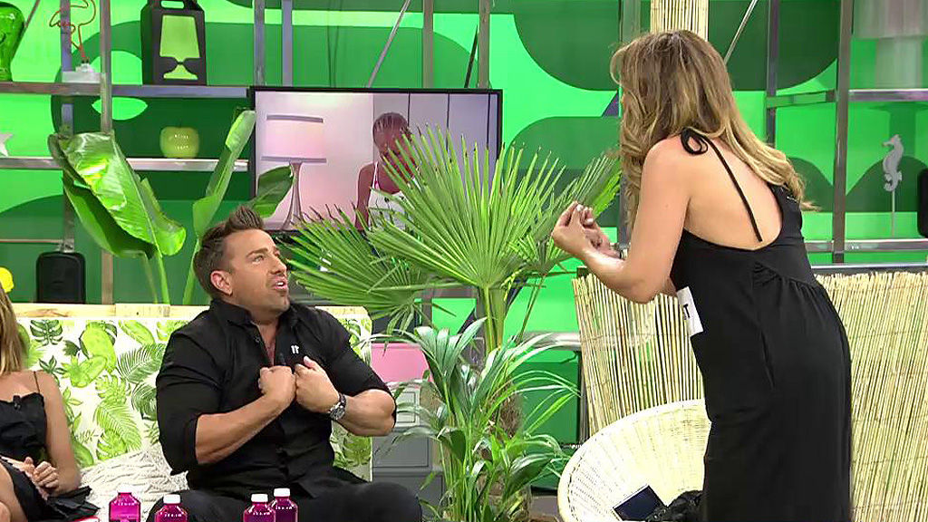 Raquel Bollo a Rafa Mora en Sálvame: ‘Tú eres tonto’