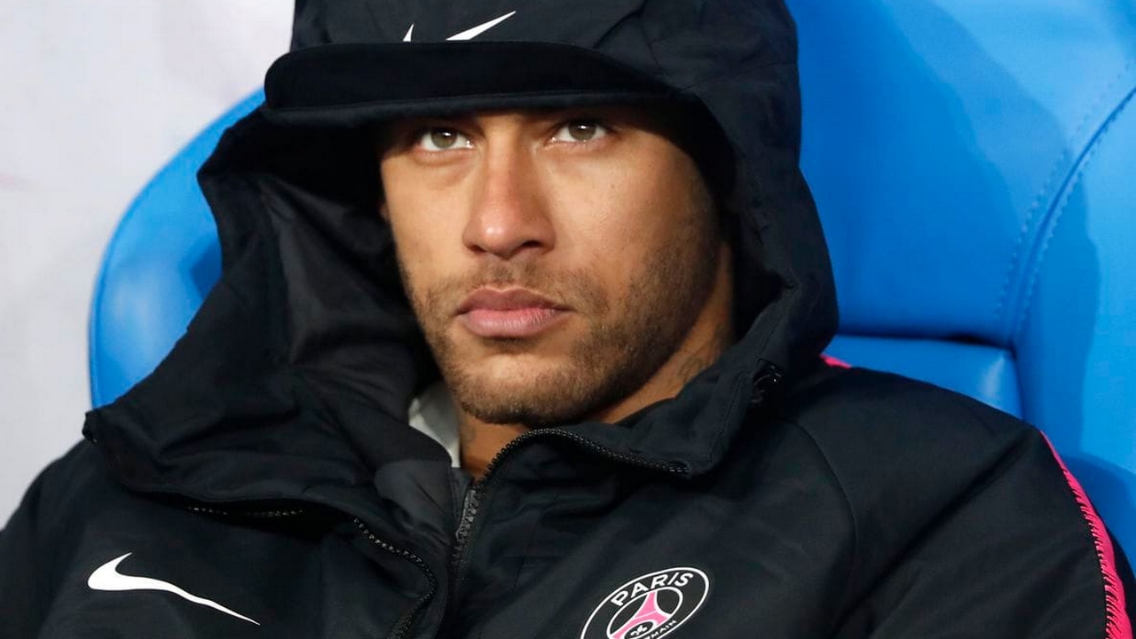 Mercato PSG : Paris 'humilié' par Neymar dézinguent les médias espagnols