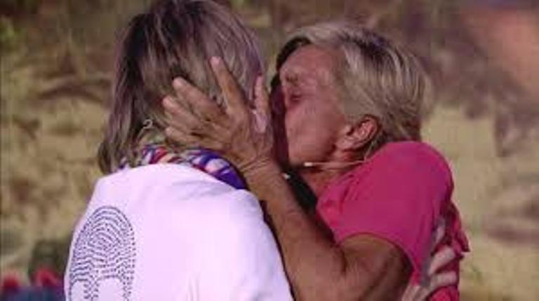Estando Chelo en 'Supervivientes' , Marta Roca podría haberle sido infiel