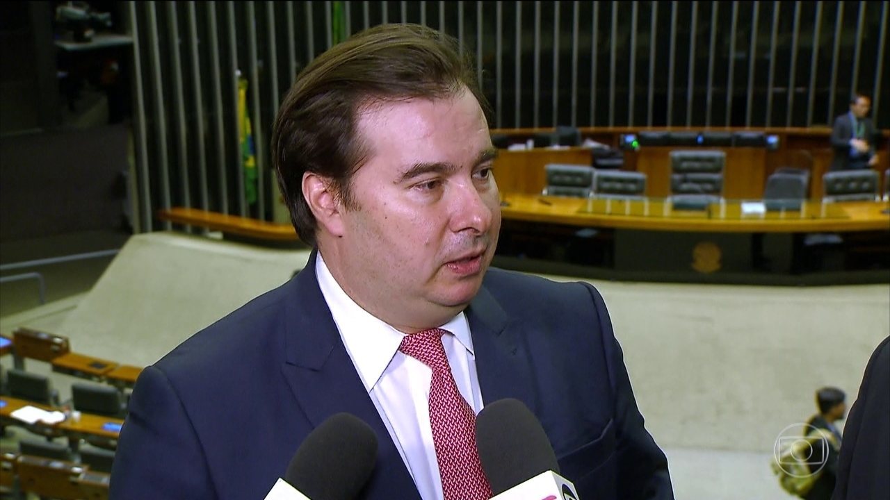 Apoiadores de Bolsonaro criticam postura de Maia na reforma da Previdência