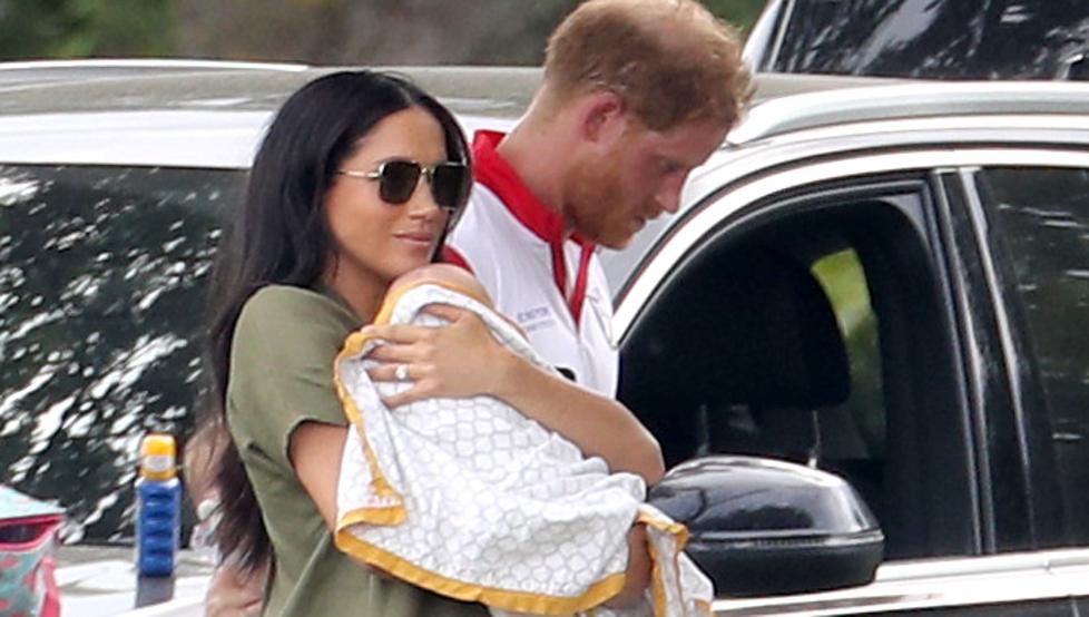 Críticas a Meghan Markle por la forma de coger a su bebé y no mostrarlo ante las cámaras
