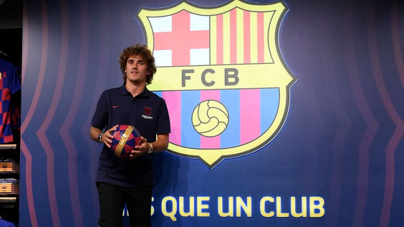 Barcelona apresenta francês Griezmann oficialmente