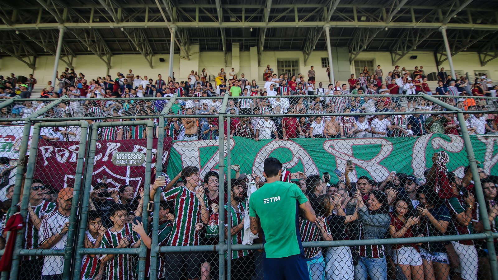 Fluminense encara Ceará para sair da zona de rebaixamento do Brasileirão