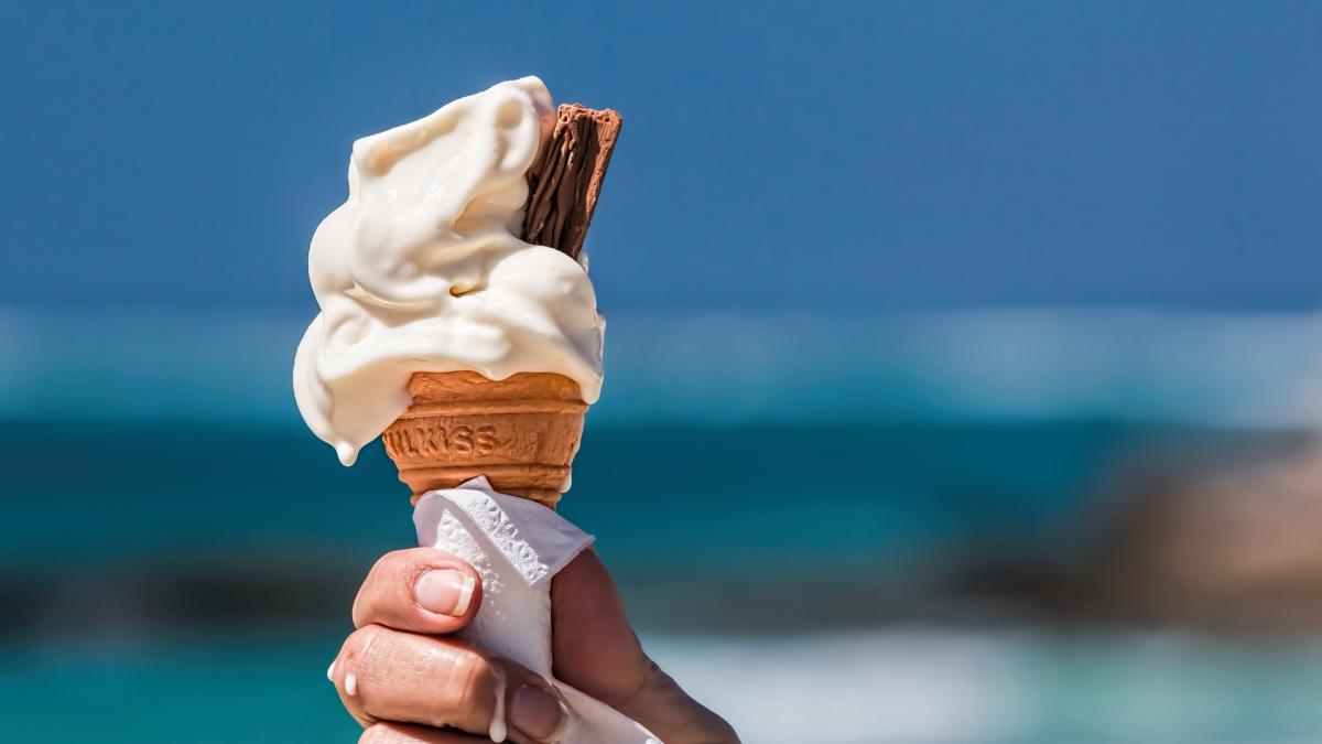 La OCU saca una lista con los helados de supermercados españoles que más engordan
