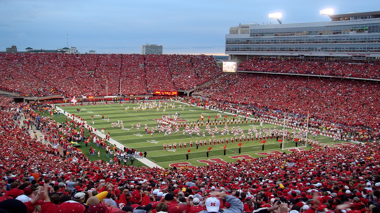 Colorado writer knows the Huskers fans can't be kept out of Folsom