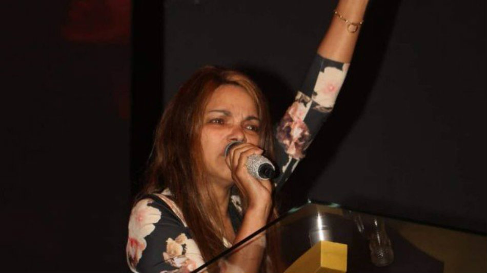 Flordelis aparece usando pulseira que ela disse ter sumido na noite do crime