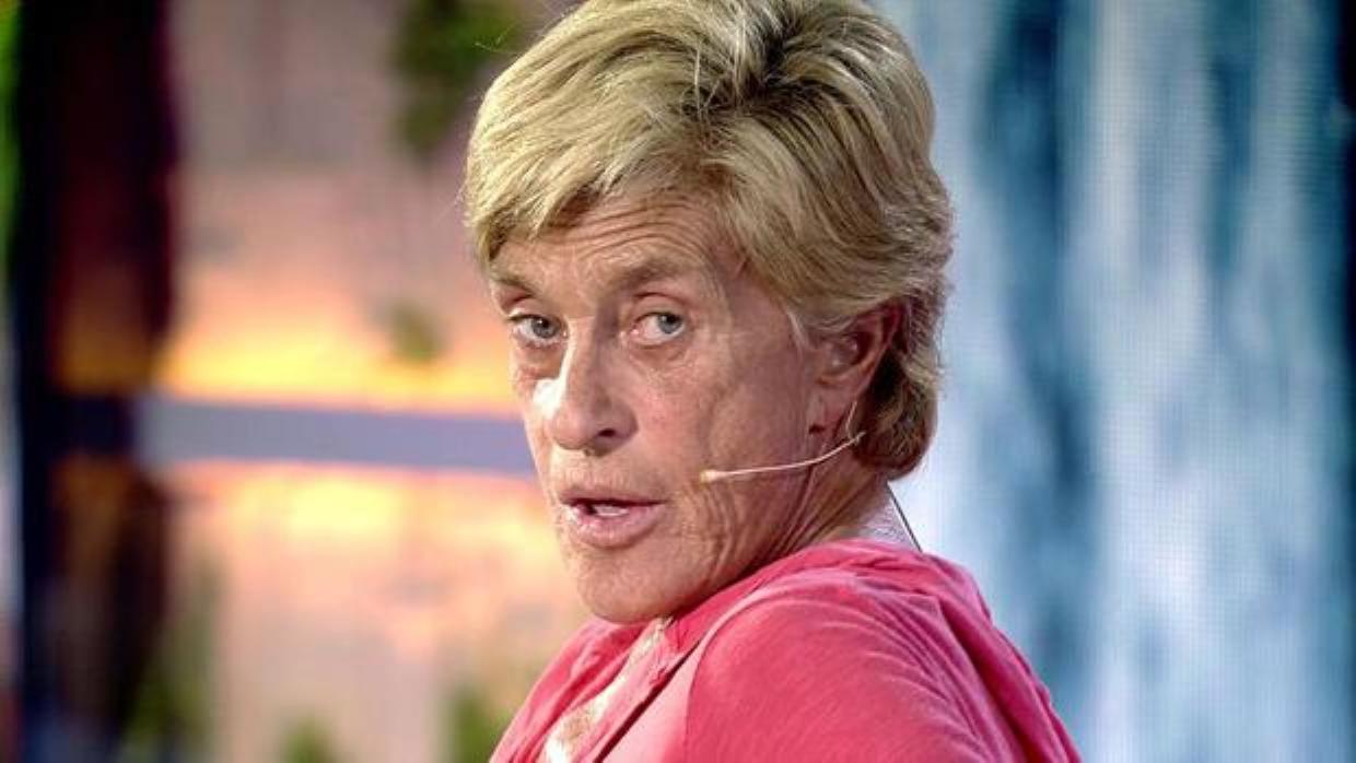 Chelo podría perder su trabajo por sus repetitivos desplantes en Sálvame