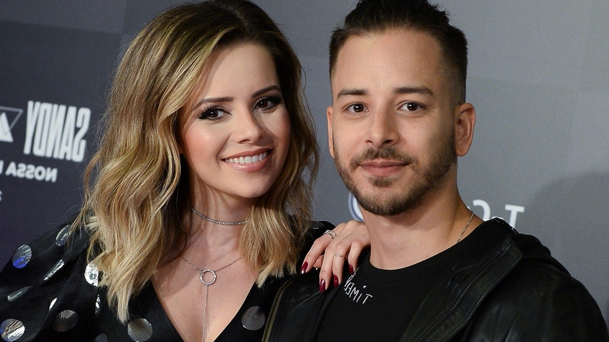 Volta de Sandy e Junior esgota quase todos os ingressos