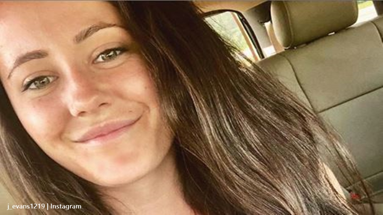 'Teen Mom 2' alum Jenelle Evans says she is not pregnant