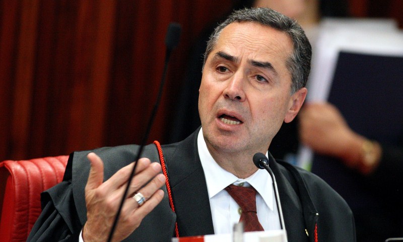 Há mais fofocas do que fatos relevantes’, diz Barroso sobre mensagens hackeadas
