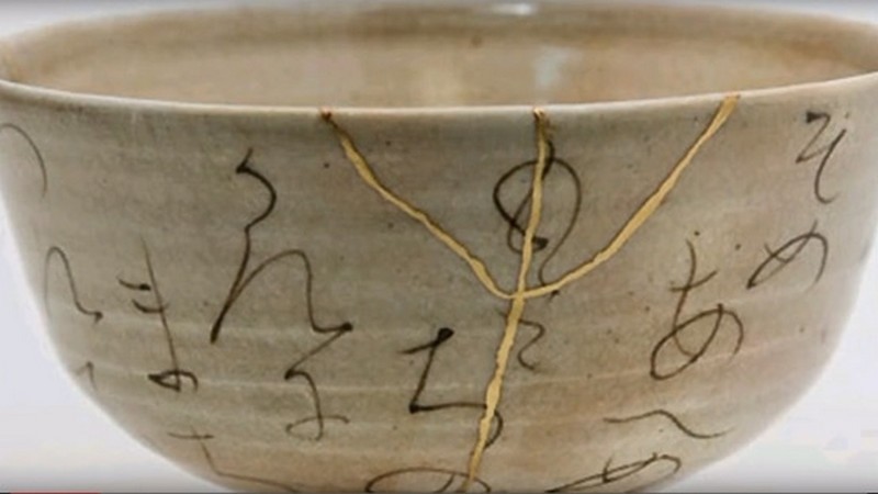 Practicar el arte del kinsugi para recobrar la autoestima y curar heridas emocionales