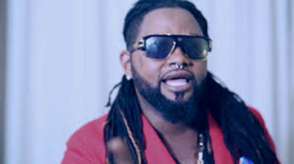 Ferre Gola offre un méga concert à Yaoundé