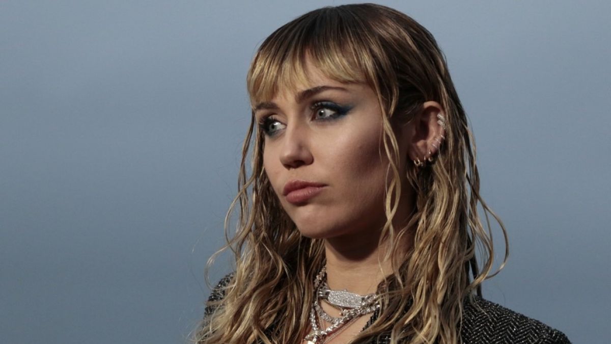 Miley Cyrus se ha separado de Liam Hemsworth para centrarse en su carrera