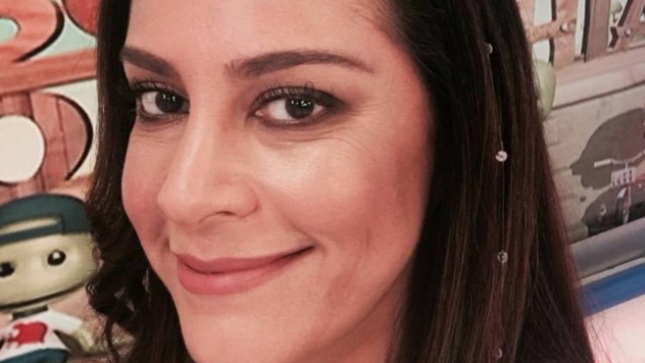Silvia Abravanel publica foto rara ao lado da filha e faz linda declaração
