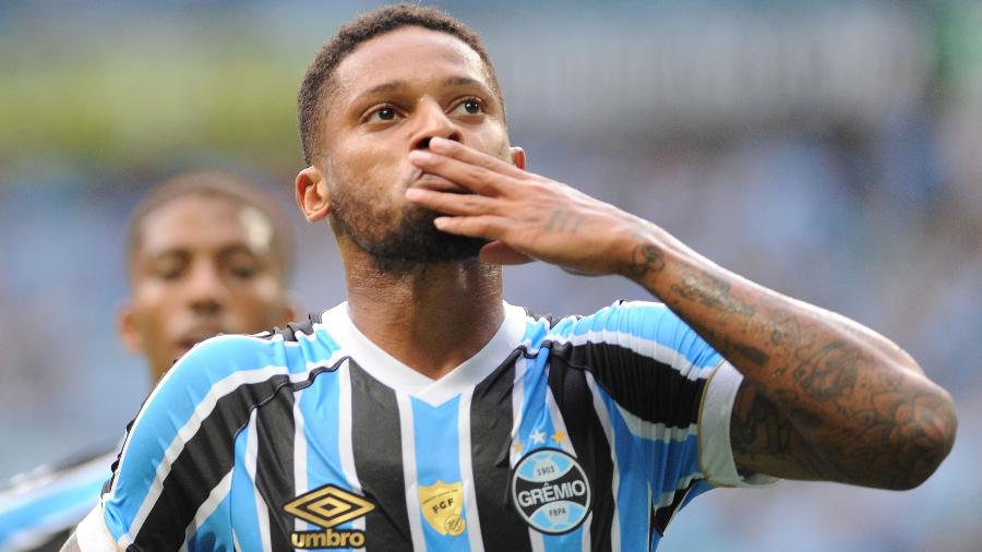 Grêmio e Athletico duelam com força máxima nesta quarta-feira