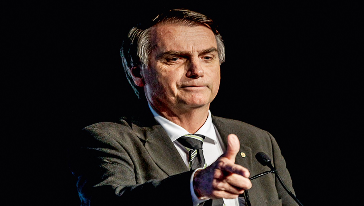 Em nova crise, Bolsonaro demite secretário de imprensa