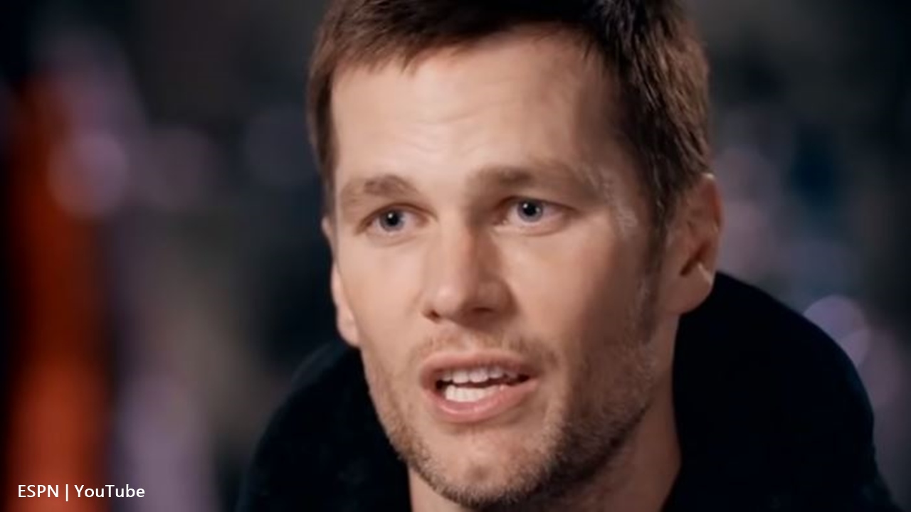 Tom Brady admires Kansas City Chiefs quarterback Patrick Mahomes' gameplay