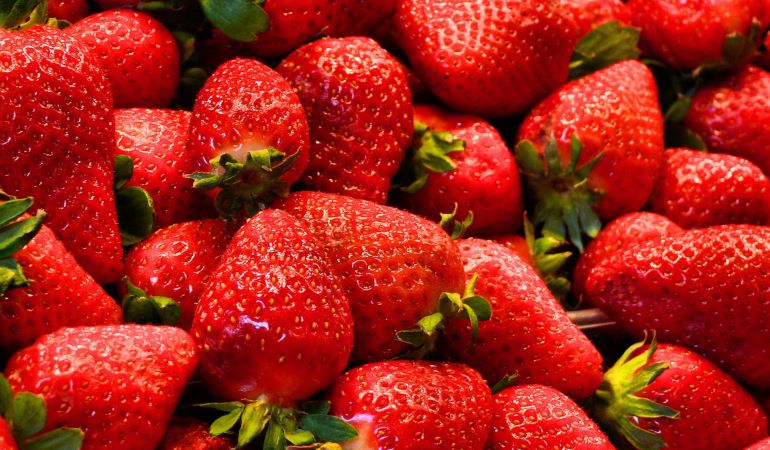 Cinco beneficios que ofrecen las fresas para la salud