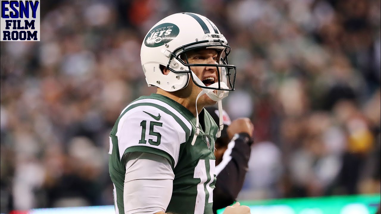 Eagles sign Josh McCown to be possible backup