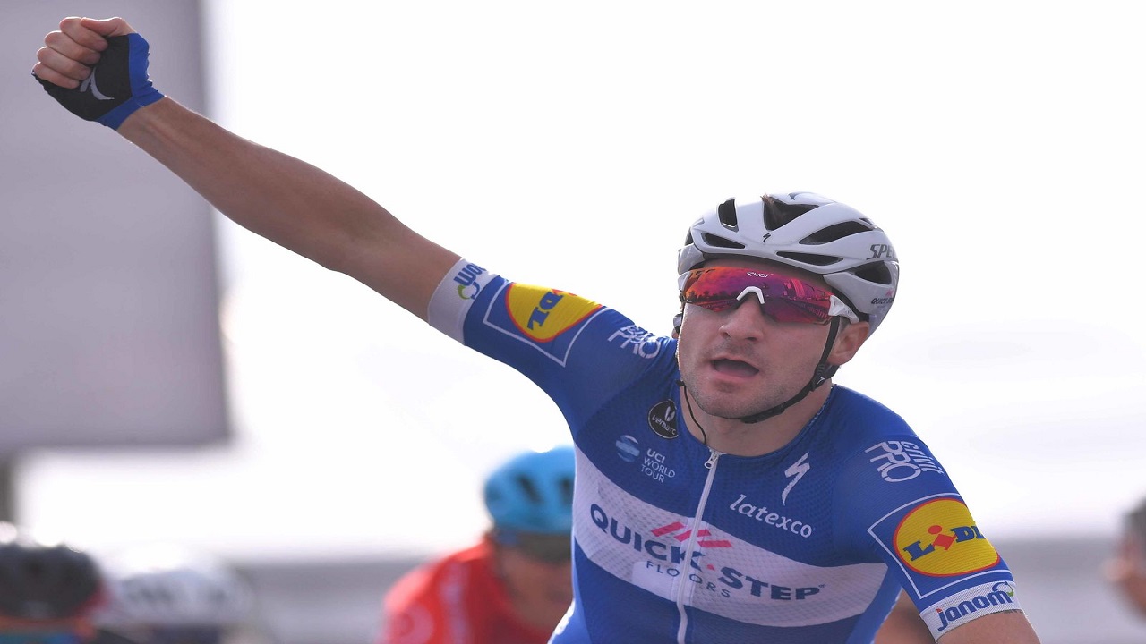 Elia Viviani vince la Classica di Amburgo: terzo successo di fila per lo sprinter italiano