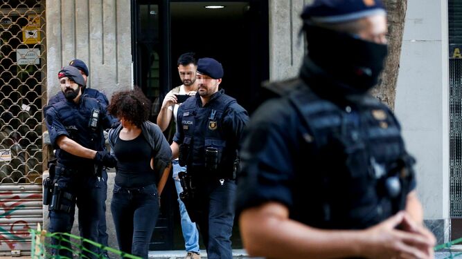 Recuperar la seguridad en las calles de Barcelona es un objetivo casi imposible
