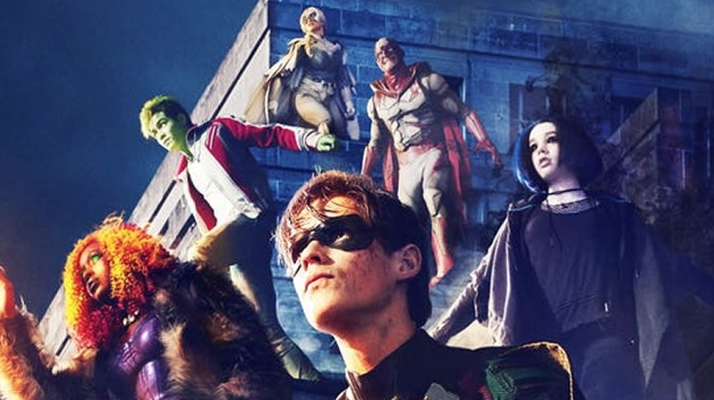 Titans 2: Dick Grayson si trasforma in Nightwing
