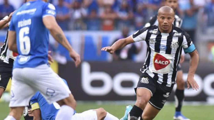 Santos x Cruzeiro: onde ver ao vivo, escalações e desfalqiues