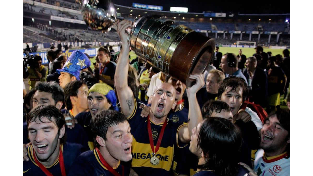 Cinco times com mais títulos na Libertadores Cinco times com mais títulos na Libertadores