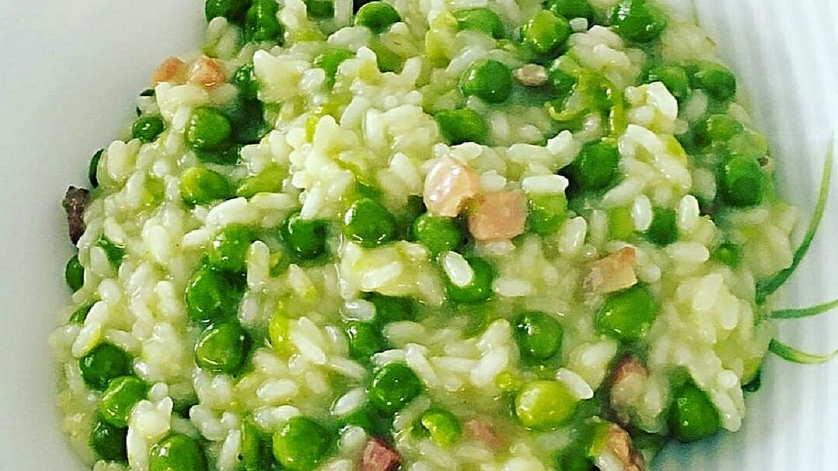 Ricetta, Risotto Con I Piselli: Un Primo Piatto Gustoso E Semplice Da ...