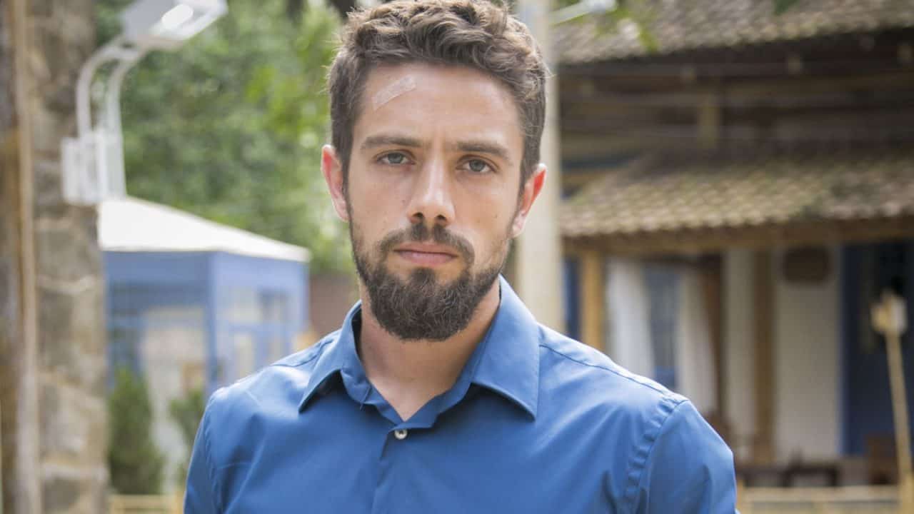 Cinco papéis do ator Rafael Cardoso em novelas da Rede Globo Cinco papéis do ator Rafael Cardoso em novelas da Rede Globo
